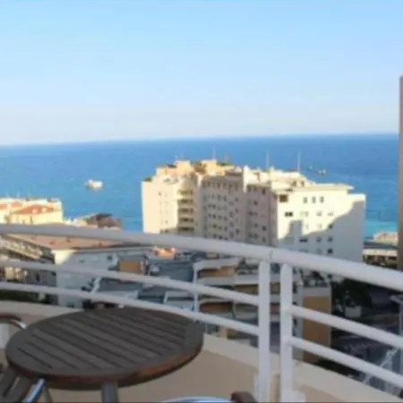Grimaldi Forum Studio * بوزولي